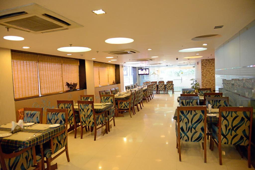 Hotel Rajshree & Spa Chandīgarh Εξωτερικό φωτογραφία