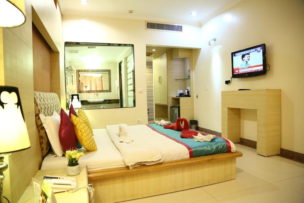Hotel Rajshree & Spa Chandīgarh Εξωτερικό φωτογραφία